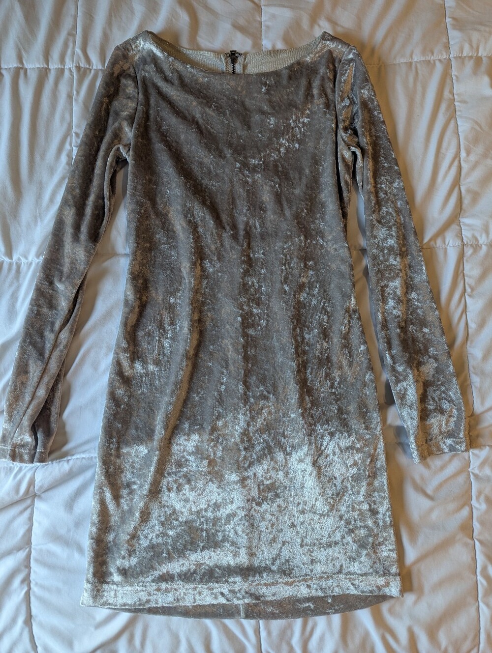 Alice And Olivia Silver Velvet Dress Size 4